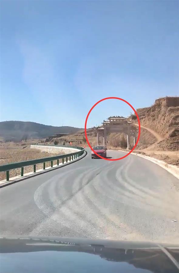  波鸿保级路上惊险拿下三分  