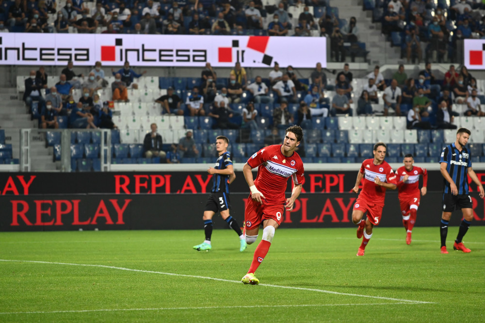  佛罗伦萨爆冷门，紫百合力克传统豪强